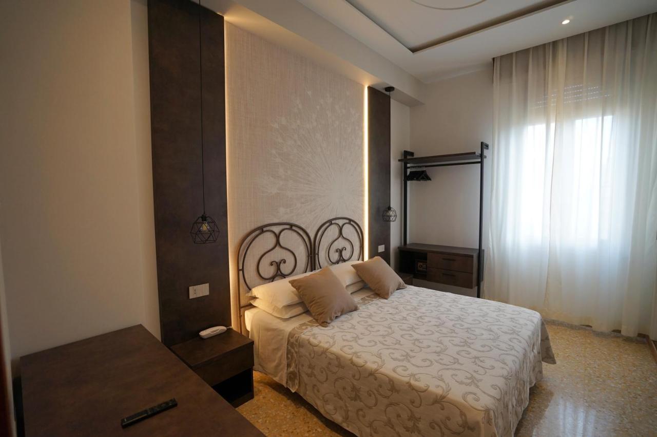 Hotel Villa Fulgida Cattolica Ngoại thất bức ảnh