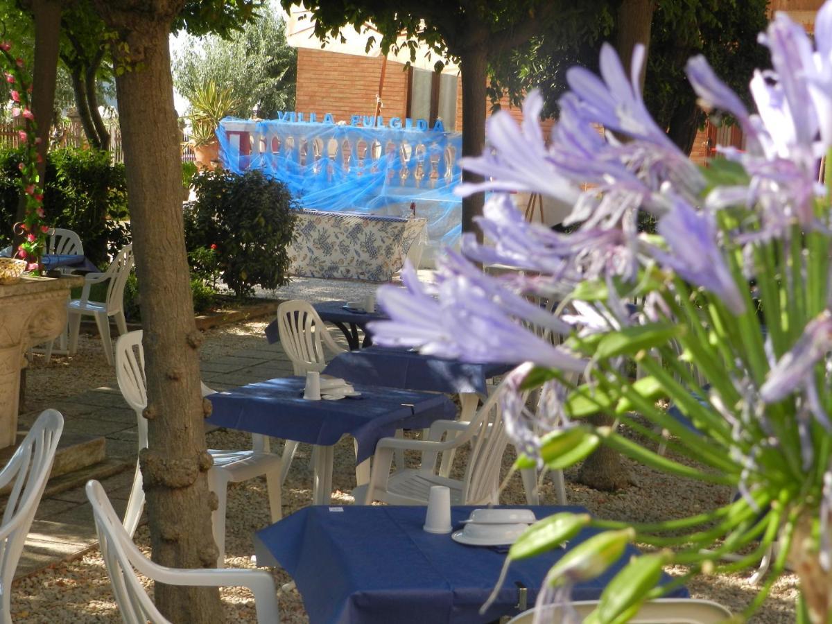 Hotel Villa Fulgida Cattolica Ngoại thất bức ảnh