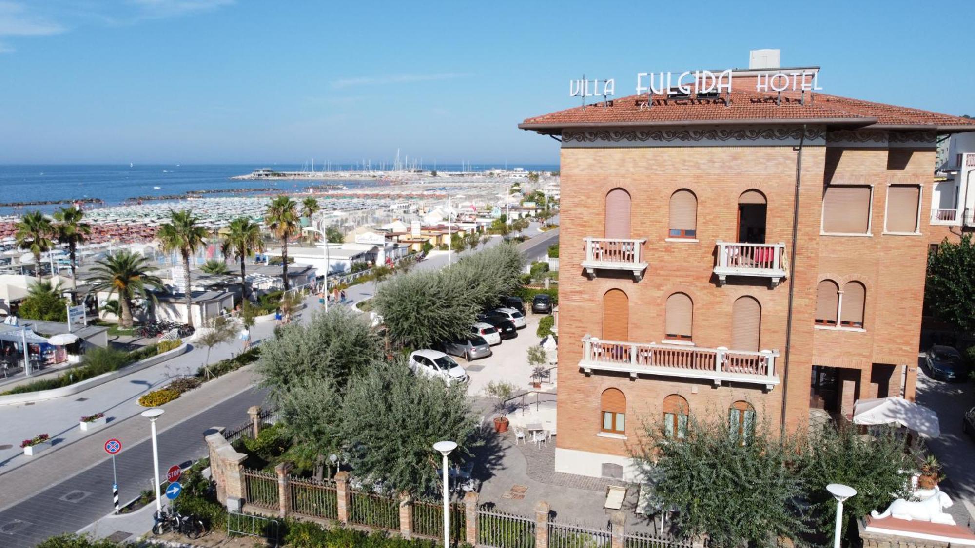 Hotel Villa Fulgida Cattolica Ngoại thất bức ảnh