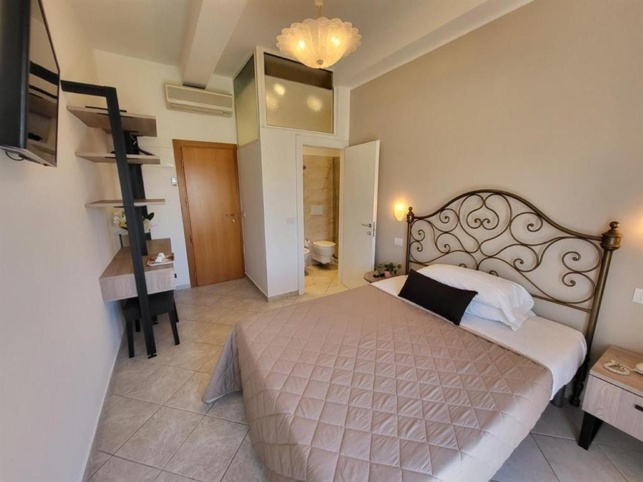 Hotel Villa Fulgida Cattolica Ngoại thất bức ảnh