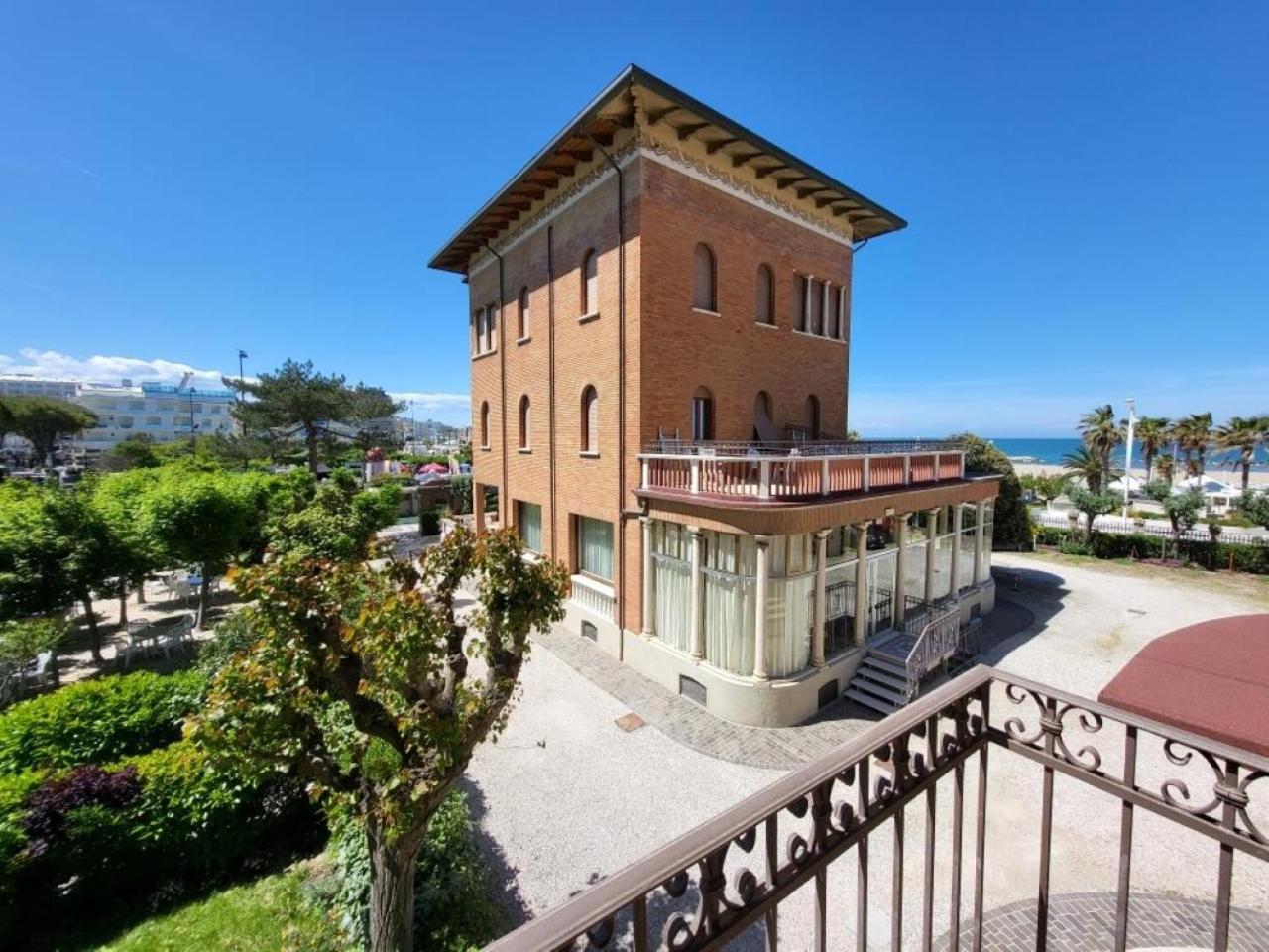 Hotel Villa Fulgida Cattolica Ngoại thất bức ảnh