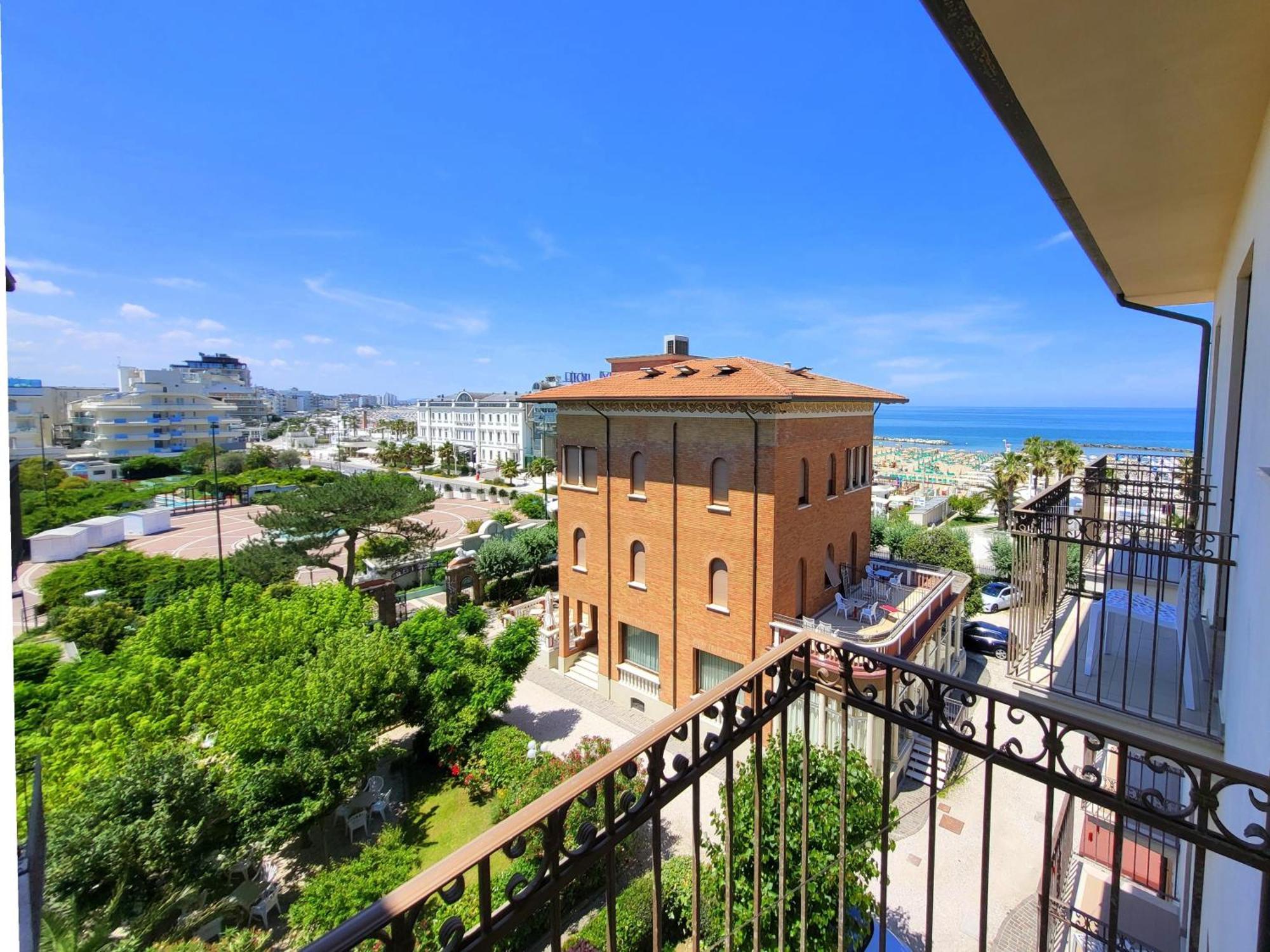 Hotel Villa Fulgida Cattolica Ngoại thất bức ảnh