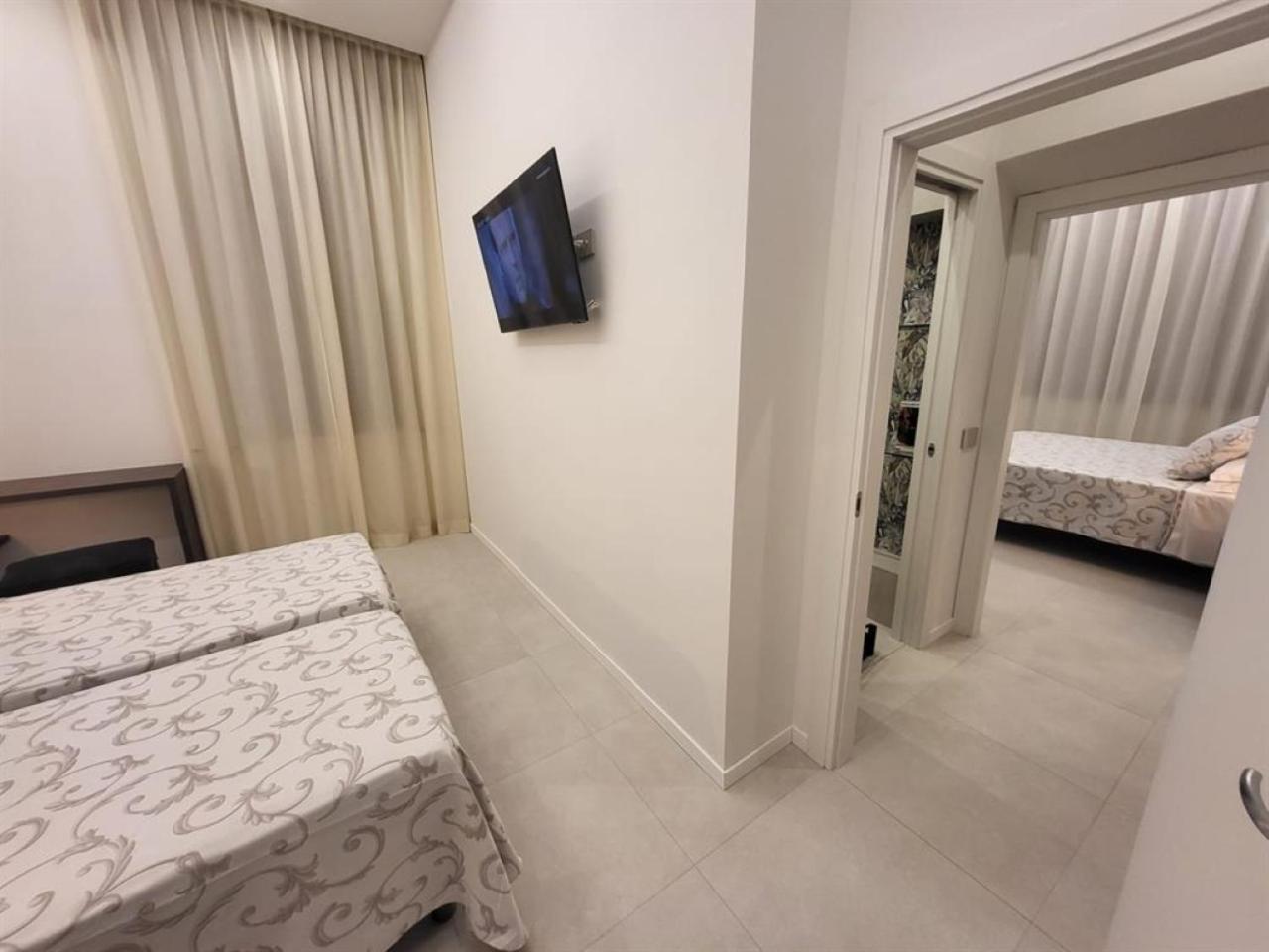 Hotel Villa Fulgida Cattolica Ngoại thất bức ảnh
