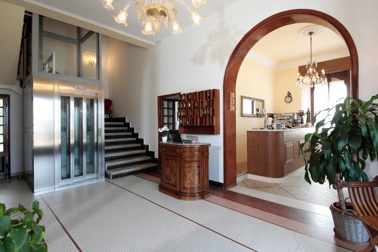 Hotel Villa Fulgida Cattolica Ngoại thất bức ảnh